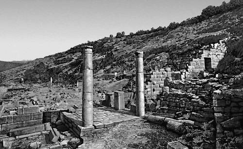 Архитектура островной и малоазийской Греции. Храм Деметры в Пергаме. 3 век до н.э.